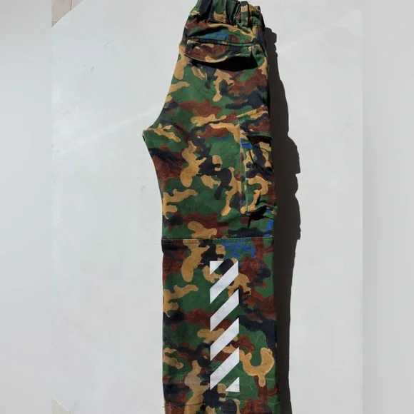 $505 Off White Kids Boys Camo Camouflage Print Khaki Cargo Pants Trousers Size 6